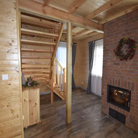 Wooden In Skrzynia With Terrace Holiday home