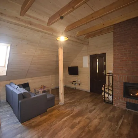 Wooden In Skrzynia With Terrace Holiday home Osiek (Pomerania)