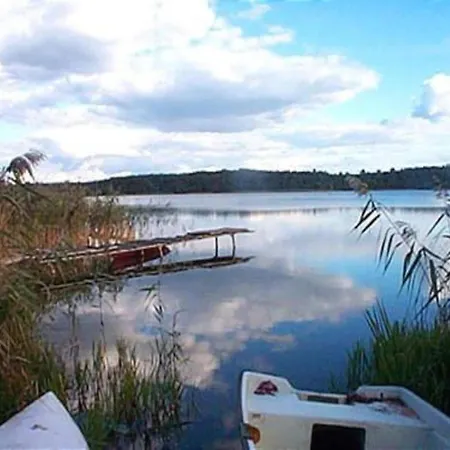 Hébergement de vacances Wooden In Skrzynia With Terrace Osiek (Pomerania)