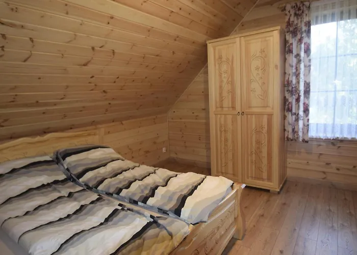 Wooden In Skrzynia With Terrace Prázdninový dům